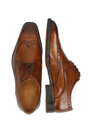 Ботинки на шнуровке