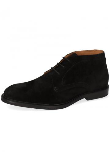 Ботинки на шнуровке