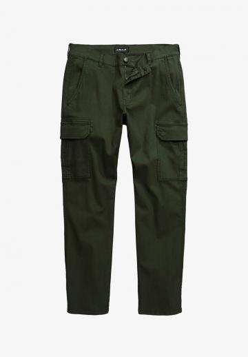 Брюки с накладными карманами