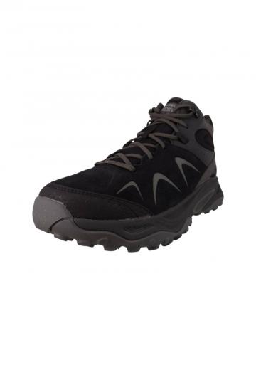 Походные ботинки