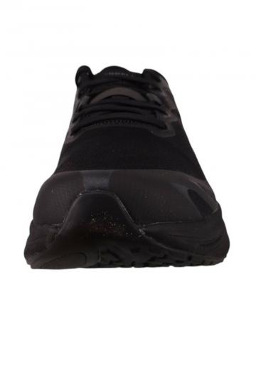 Беговые кроссовки