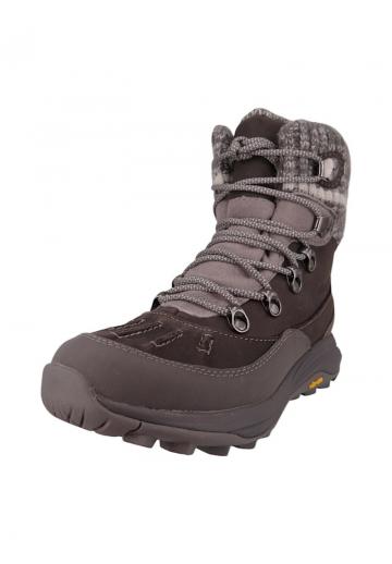 Спортивные сапоги