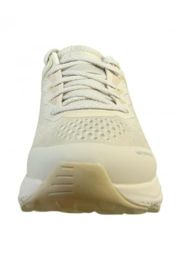 Беговые кроссовки