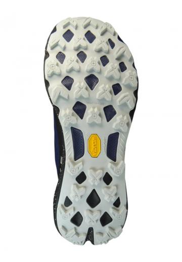 Беговые кроссовки