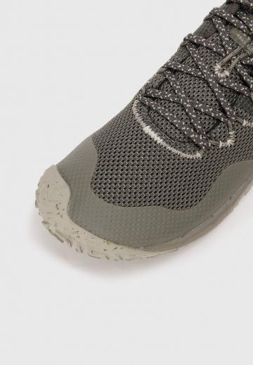 Беговые кроссовки