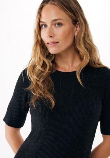 Платье футляр