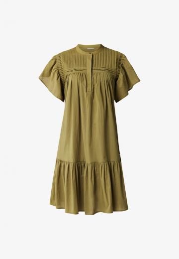 Короткое платье