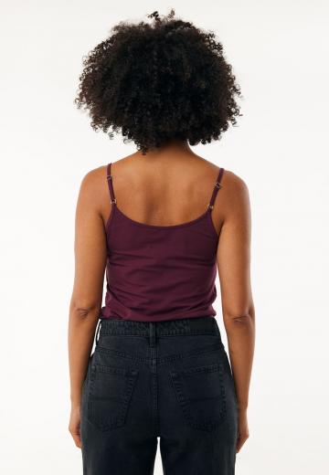 Топ на бретельках