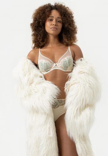 Бюстгальтер