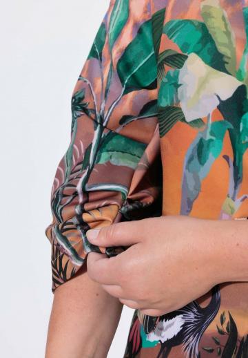 Короткое пальто