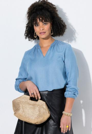 Джинсовая блузка