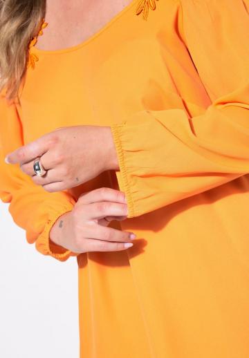 Длинная блузка