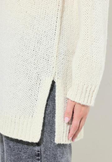 Длинный пуловер