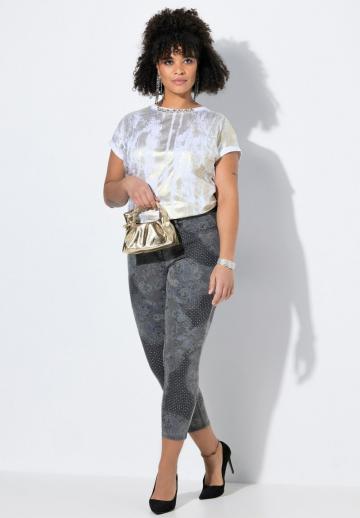 Короткие джинсы