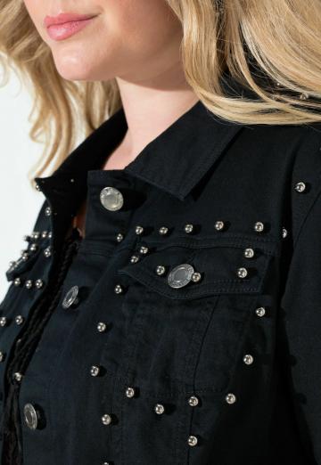 Джинсовая куртка