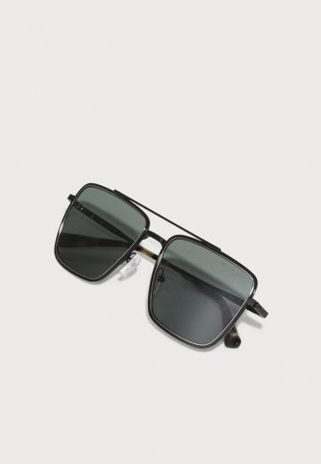 Солнечные очки