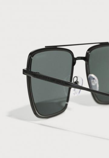 Солнечные очки