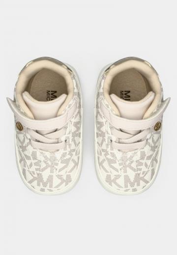 Детская обувь