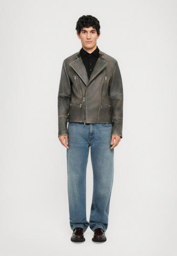 Кожаная куртка