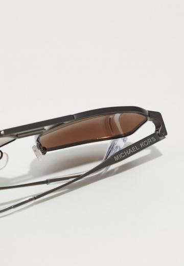 Солнечные очки