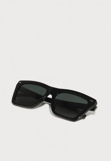 Солнечные очки