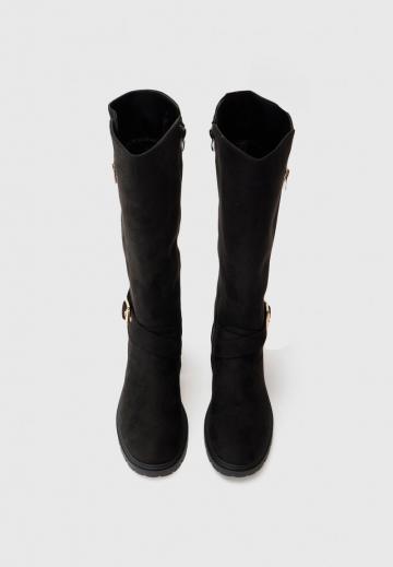 Зимние ботинки