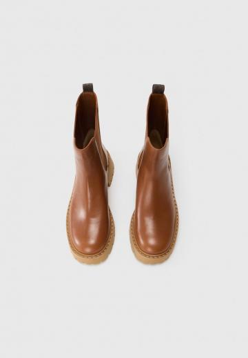 Ботинки челси