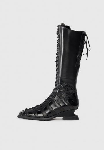 Сапоги на шнуровке