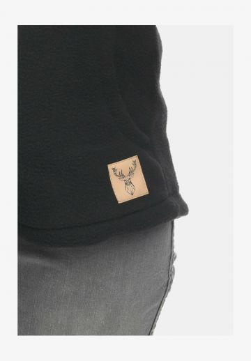 Длинный жилет