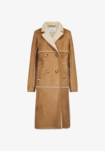 Шерстяное пальто