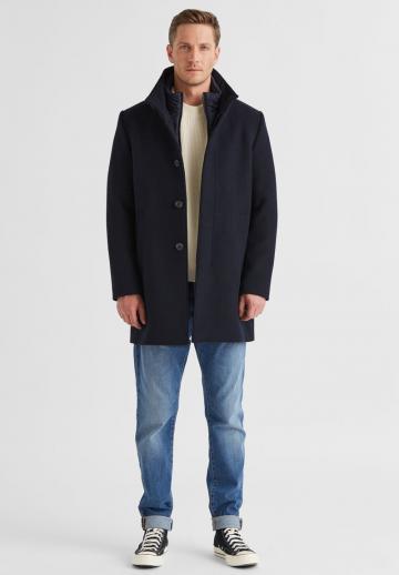 Короткое пальто