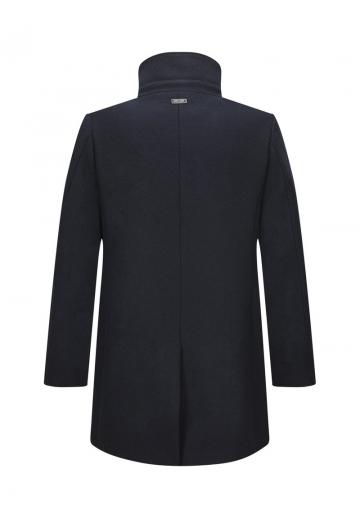 Короткое пальто