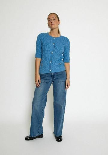 Жаккардовая кофта