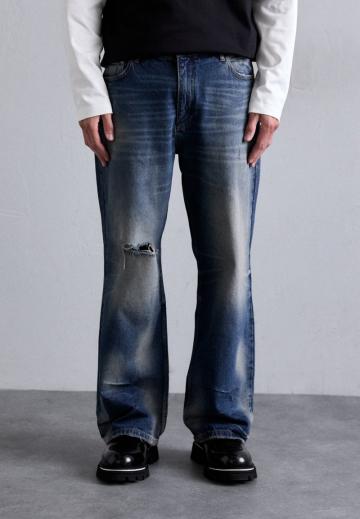 Прямые джинсы