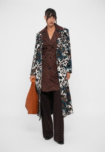 Шерстяное пальто