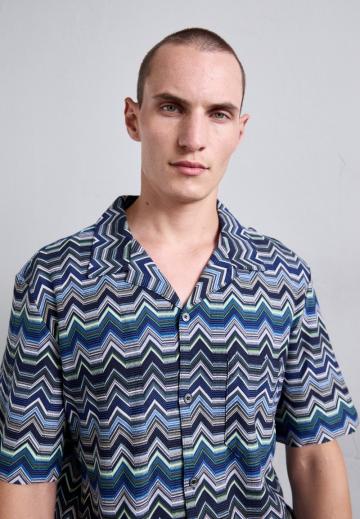 Рубашка с коротким рукавом