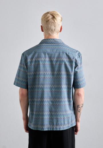 Рубашка с коротким рукавом