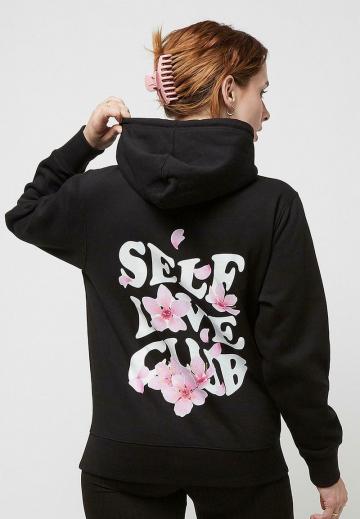 Пуловер с капюшоном