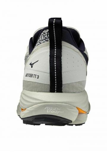 Беговые кроссовки