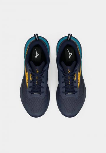 Беговые кроссовки