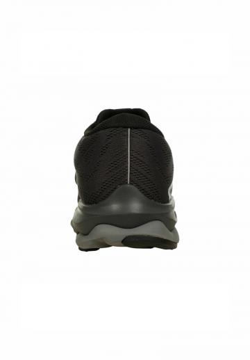 Беговые кроссовки