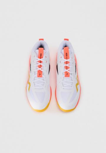 Кроссовки для зала