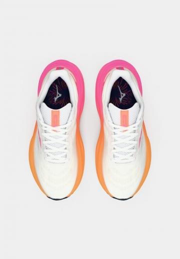 Беговые кроссовки