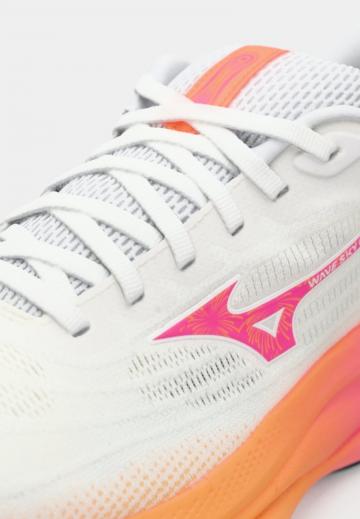 Беговые кроссовки