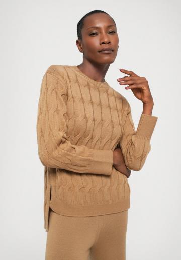 Длинный пуловер