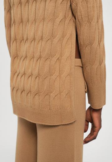 Длинный пуловер