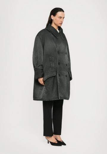 Шерстяное пальто