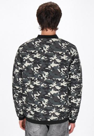 Куртка бомбер