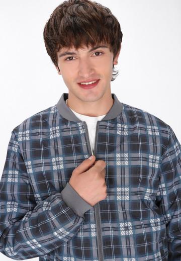 Куртка бомбер