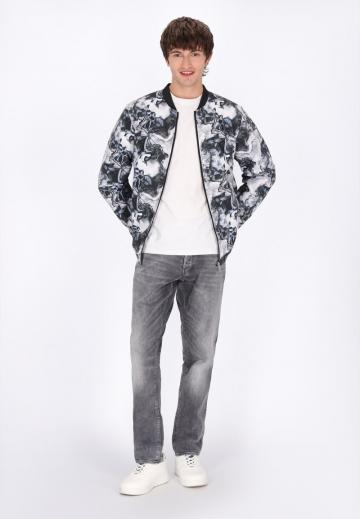 Куртка бомбер